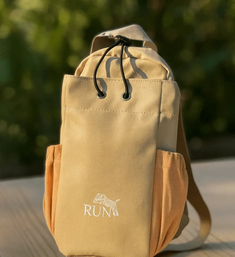 حقيبة يد قماشية بحمالة كتف بتصميم رياضي من RUN - حقيبة رياضية بجيوب برباط إغلاق